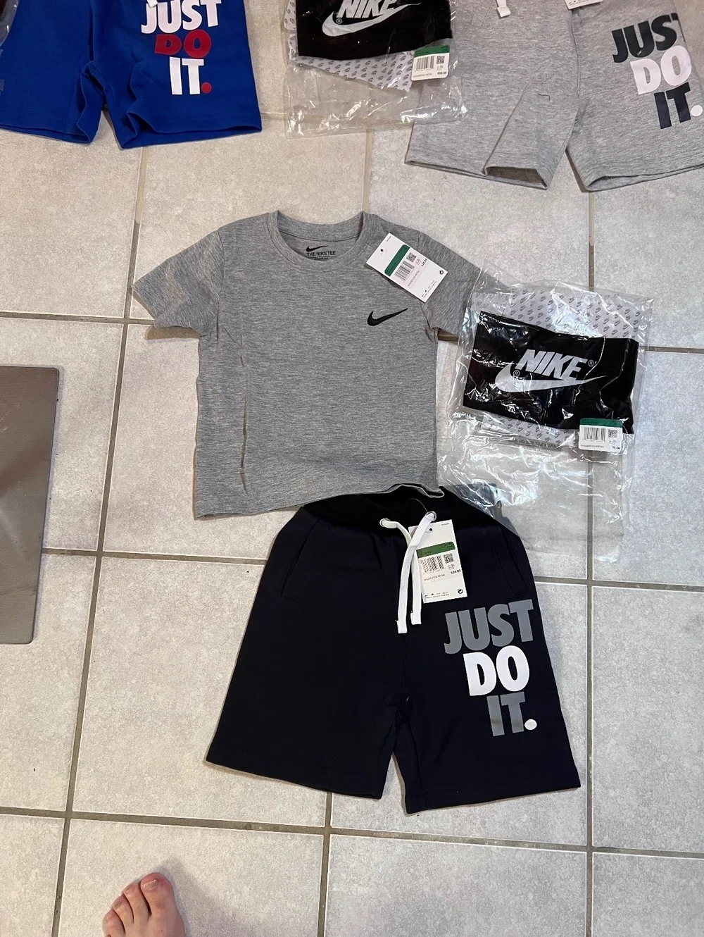 Kids Nike short/shirt set youth large 11/12T